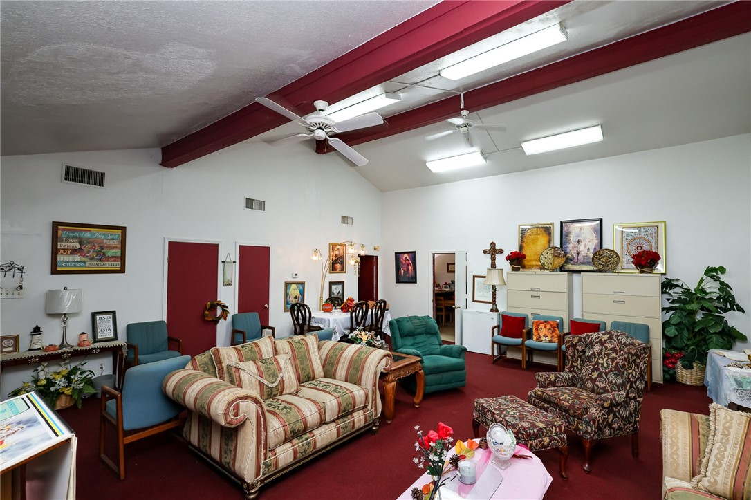 5922 Solomon Property Photo 5