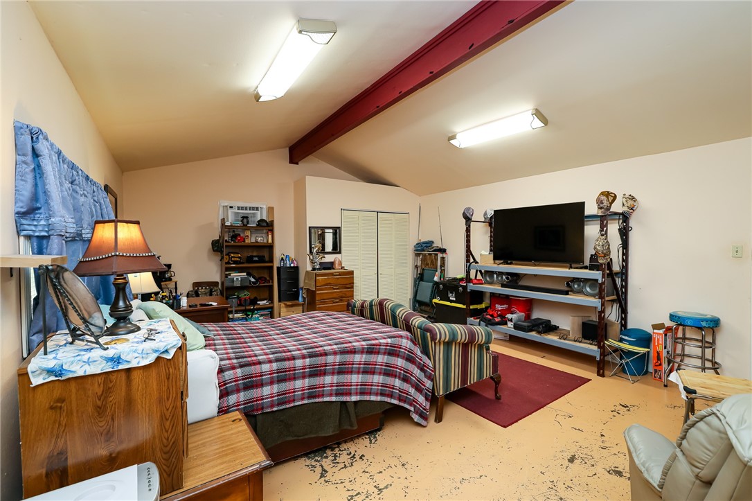 5922 Solomon Property Photo 16