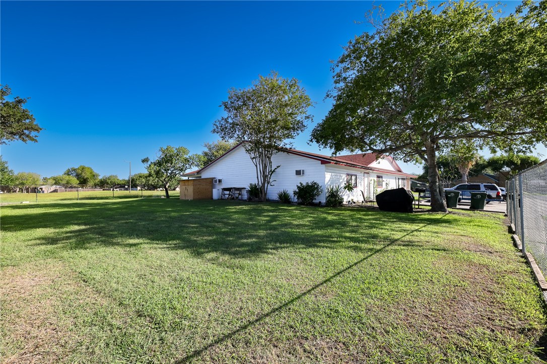 5922 Solomon Property Photo 24