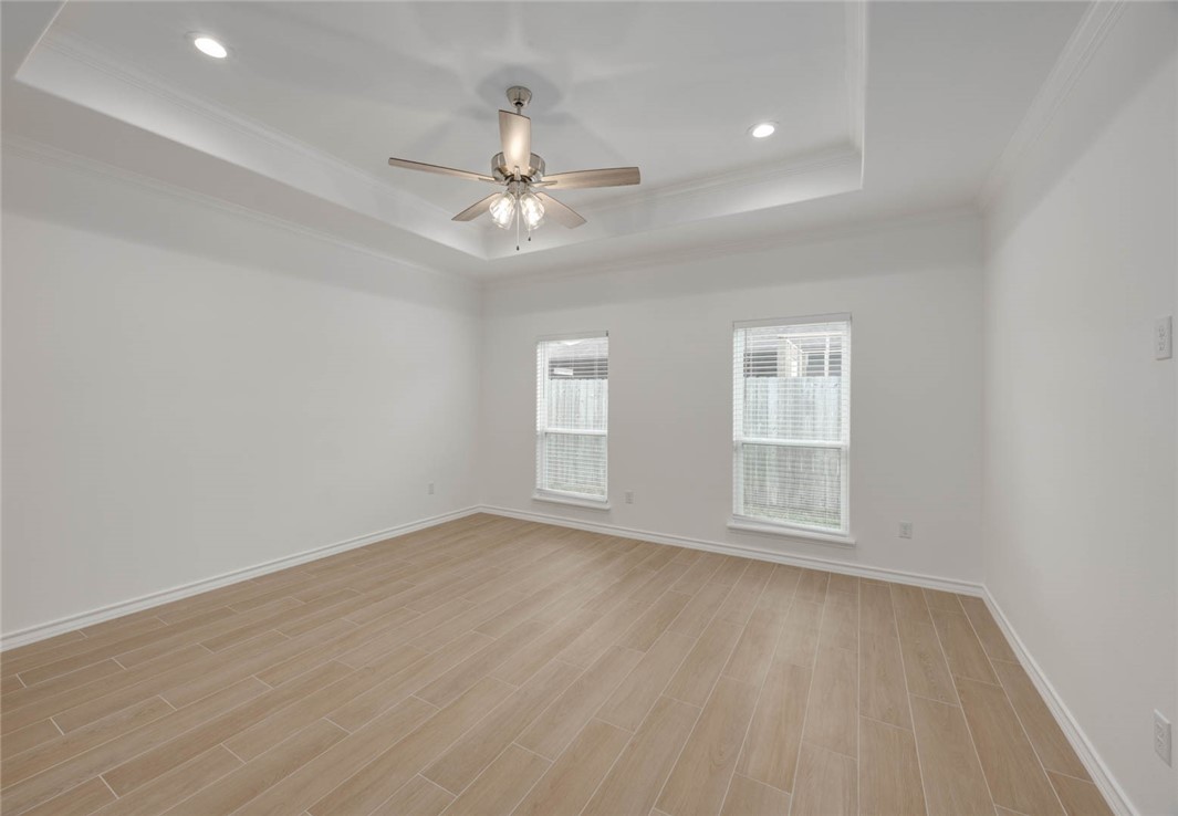 6209 Olivia St Property Photo 12