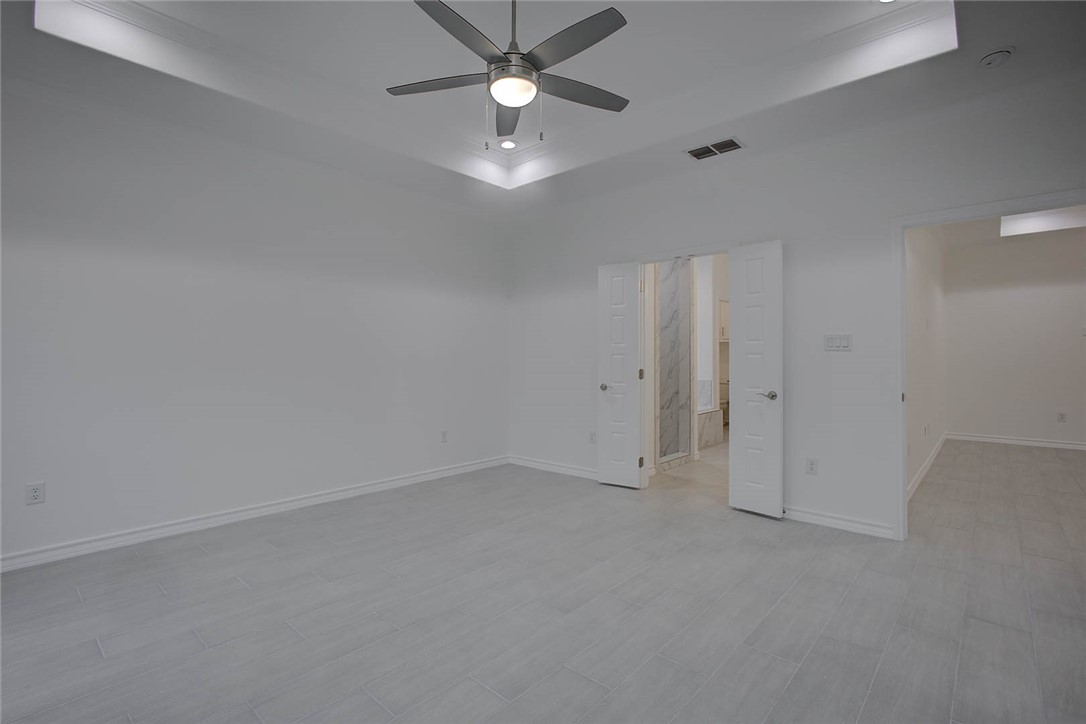 6213 Olivia St Property Photo 11