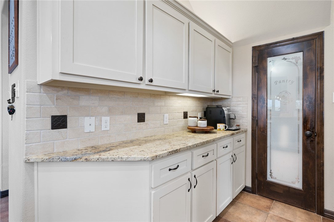 5302 S Oso Pkwy Property Photo 15