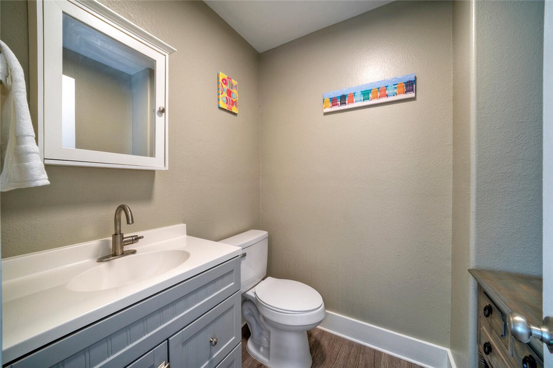 405 W Avenue C Property Photo 28