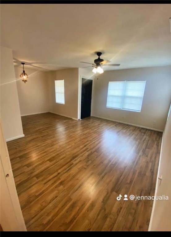 321 S Wanda Dr Property Photo 9