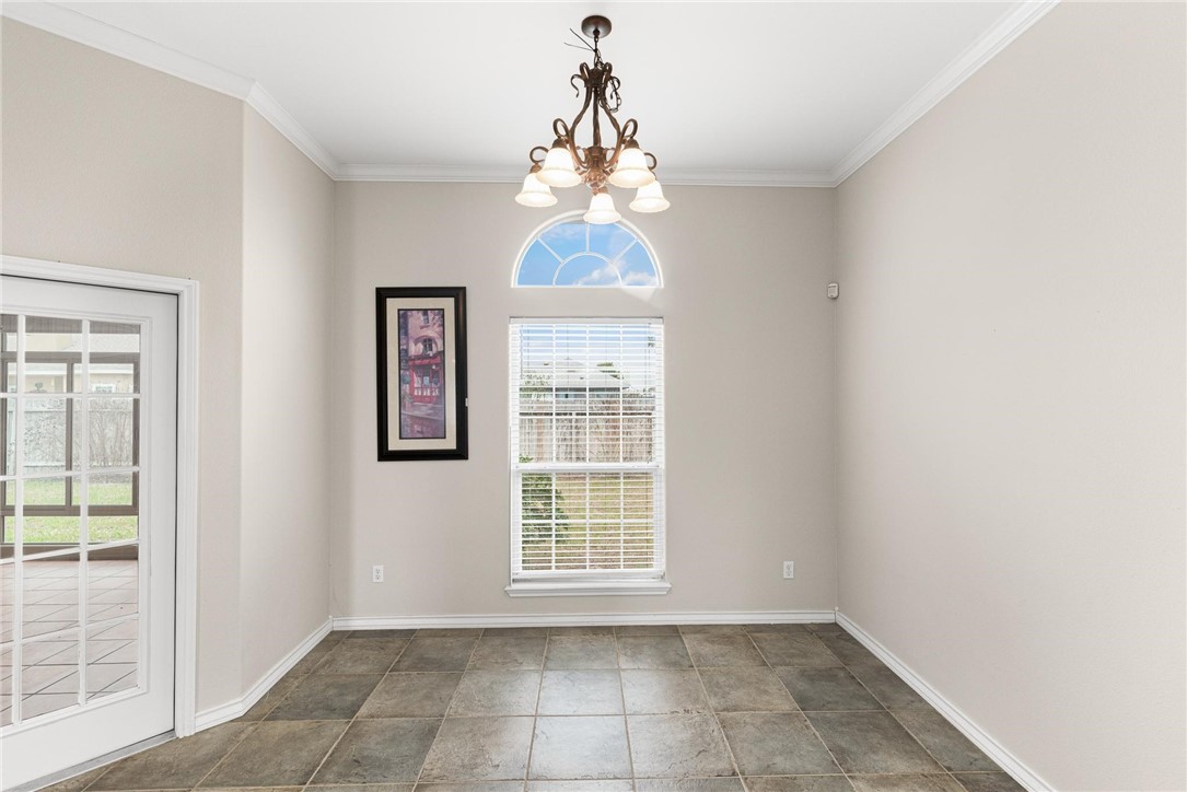 15325 Dasmarinas Dr Property Photo 8
