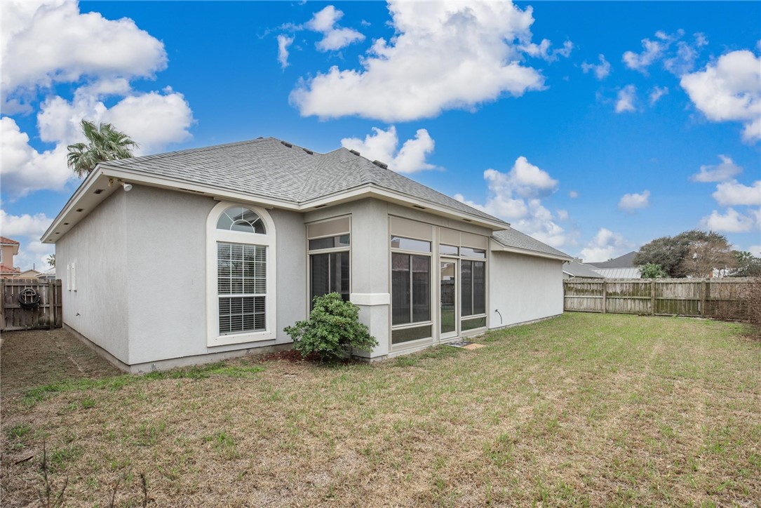 15325 Dasmarinas Dr Property Photo 24