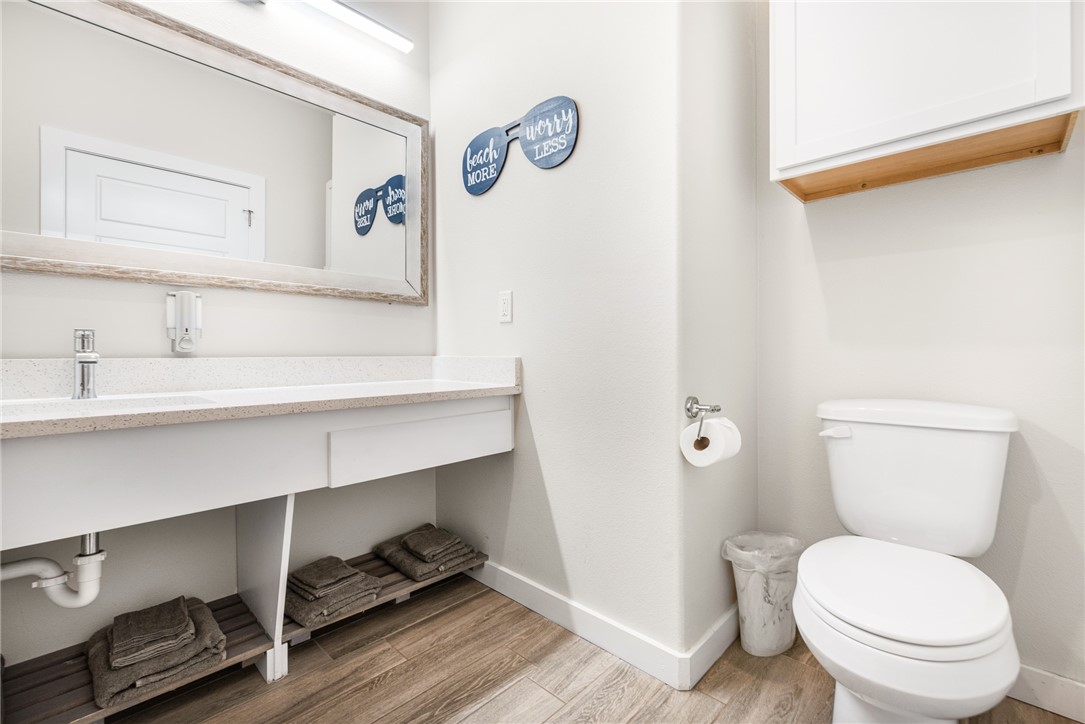 15034 Aruba Dr 213 Property Photo 21