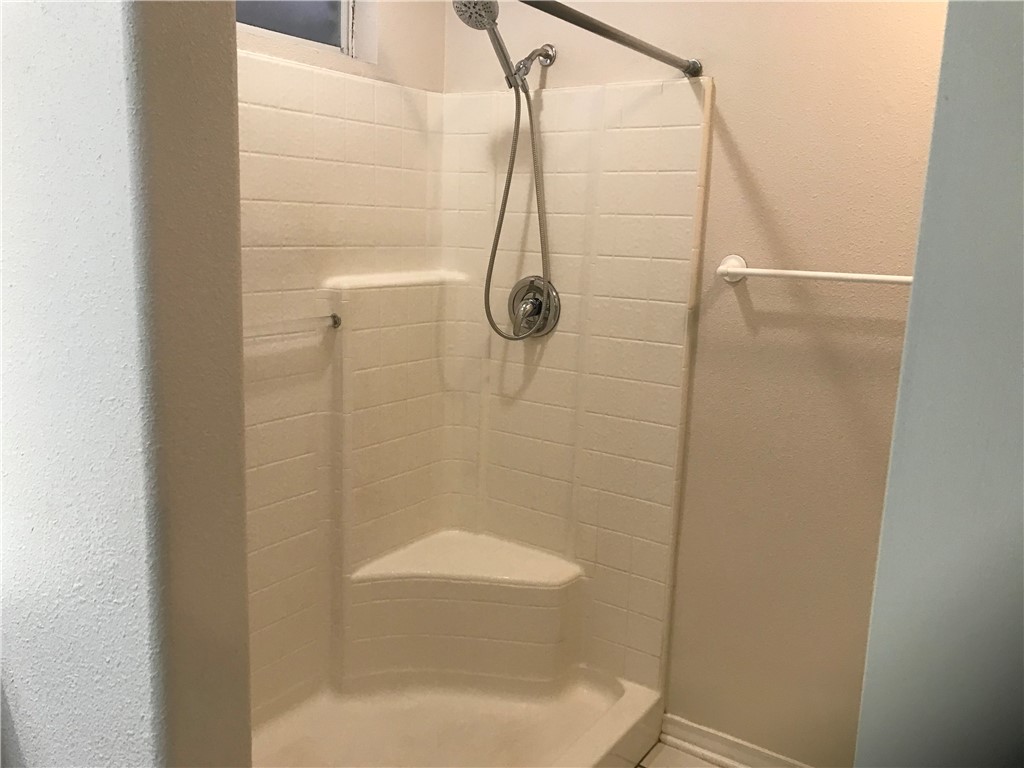 5026 Yorktown Blvd 14 Property Photo 20
