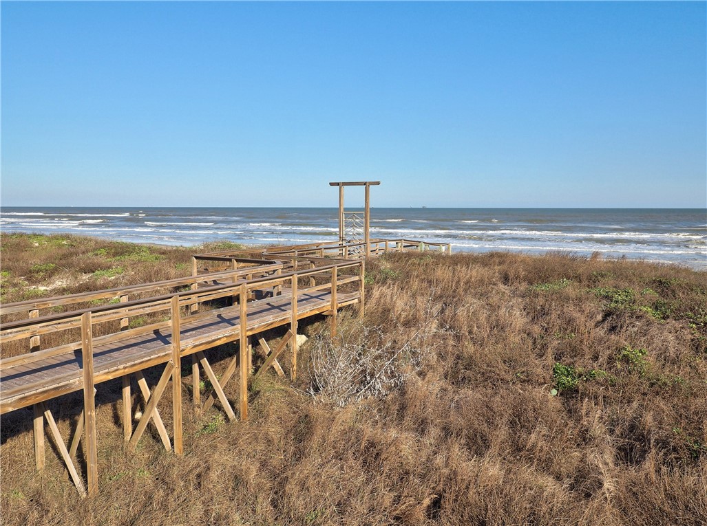 142 Bikini Dr Property Photo 10