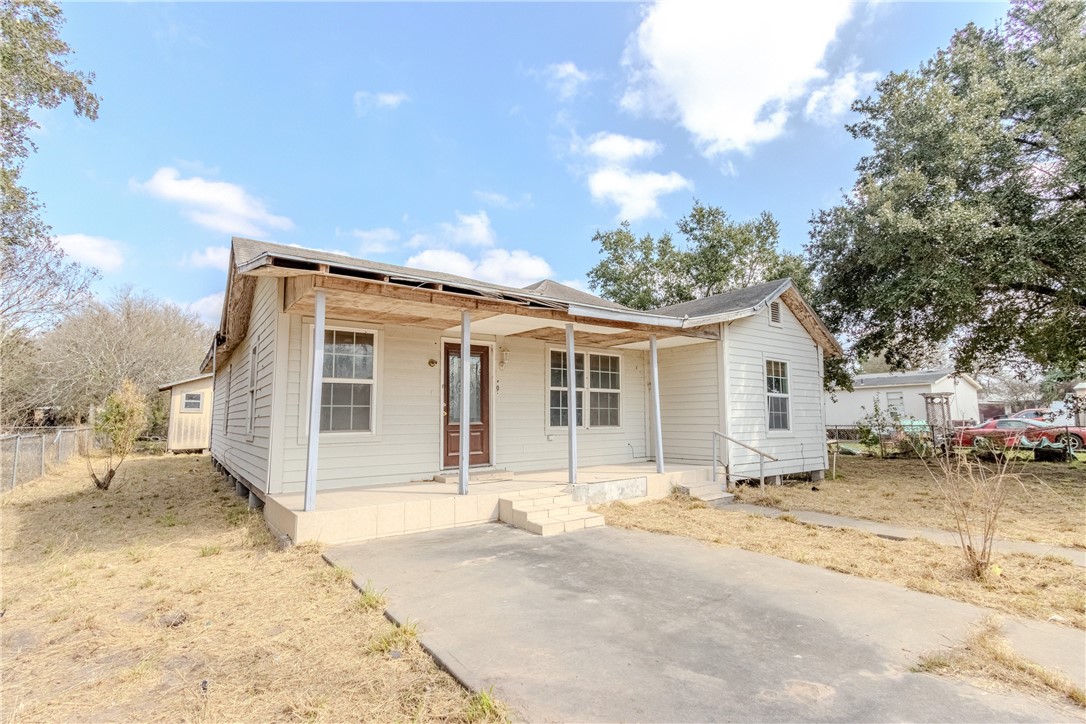 507 E Theodore St Property Photo 4