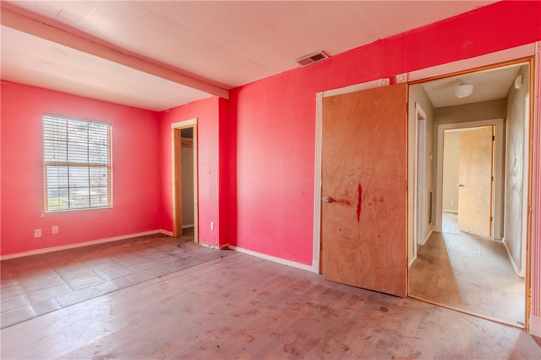507 E Theodore St Property Photo 17