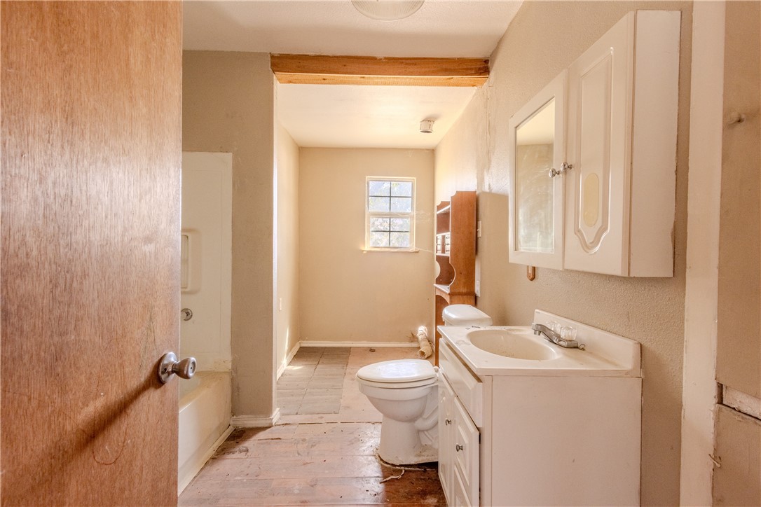 507 E Theodore St Property Photo 18