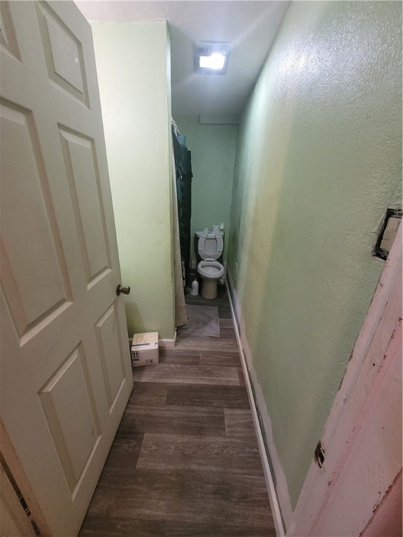 922 Oak Park Ave Property Photo 6