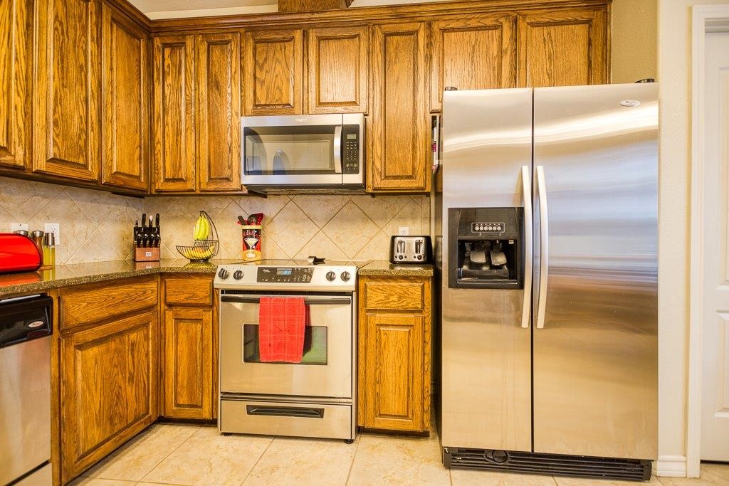 324 Nicklaus Dr Property Photo 4