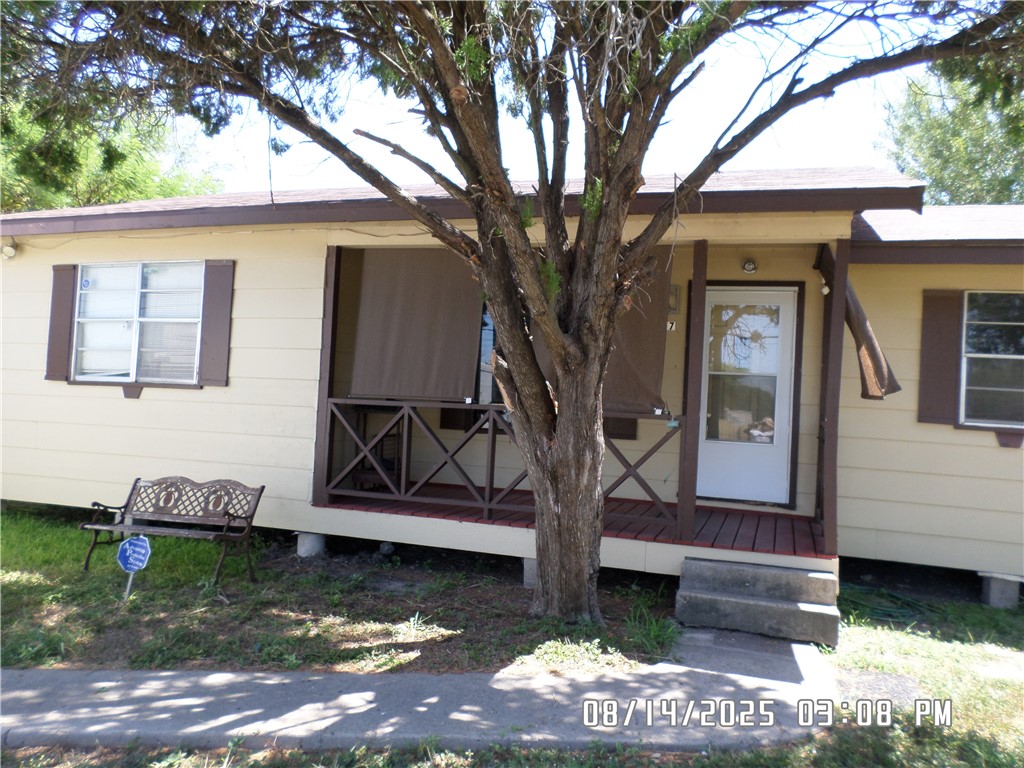 2517 Viola Ave Property Photo 1