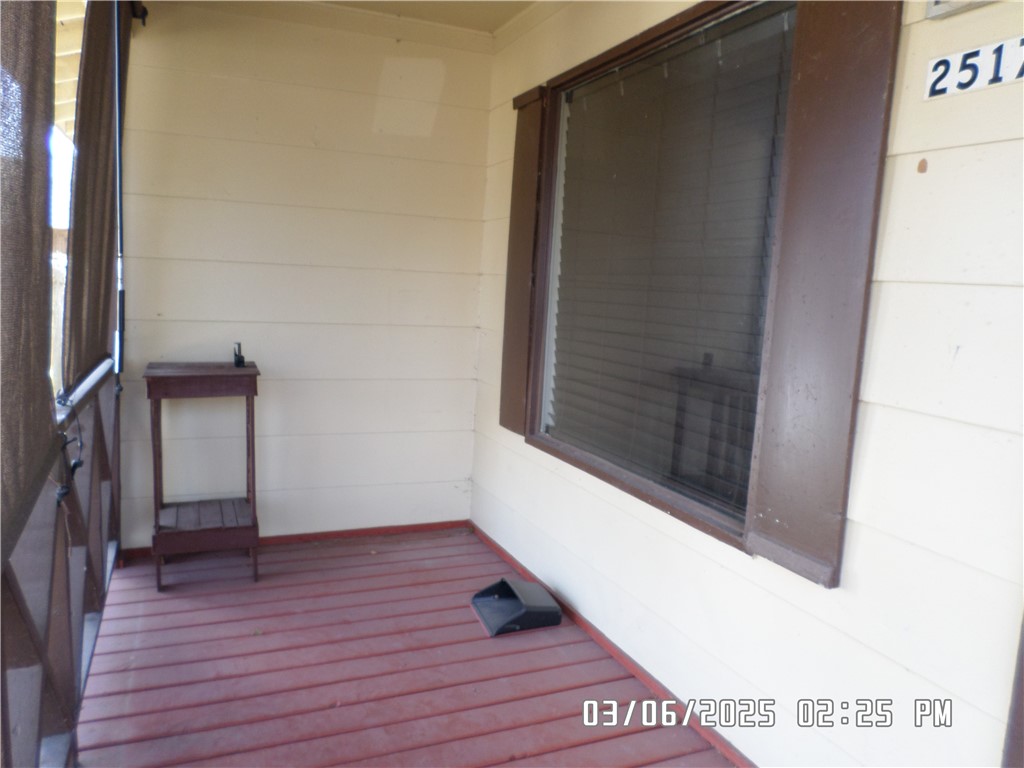 2517 Viola Ave Property Photo 5
