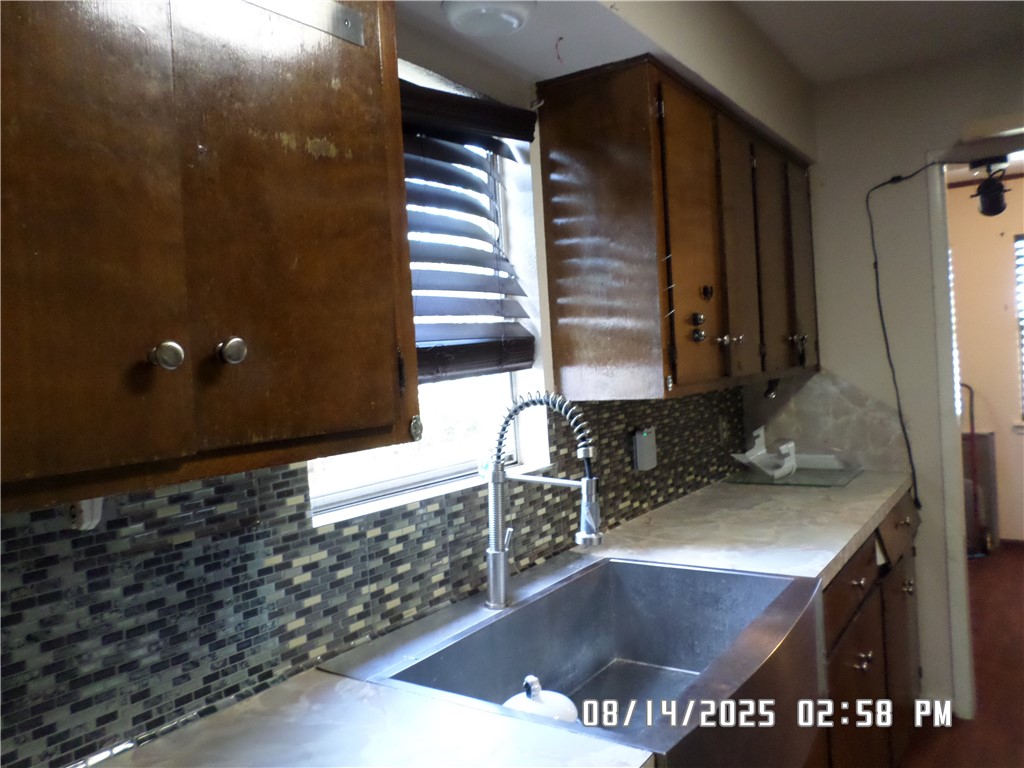 2517 Viola Ave Property Photo 7