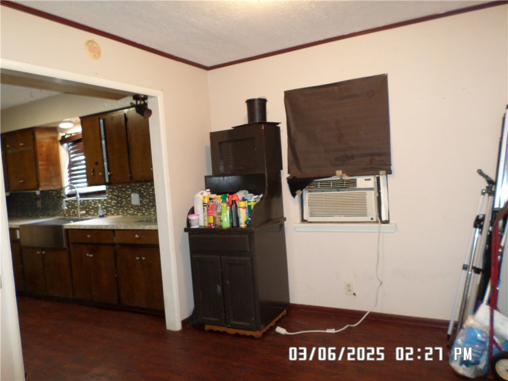 2517 Viola Ave Property Photo 9