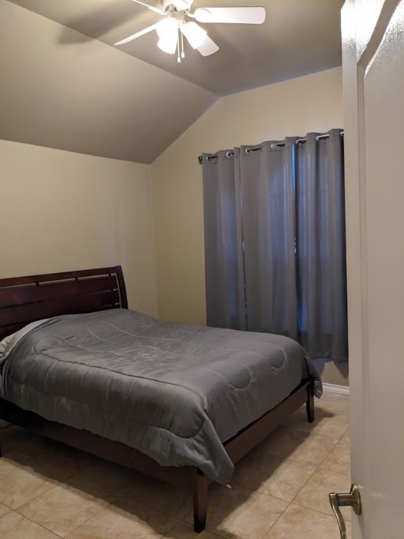 6837 Windy Creek Dr Property Photo 11