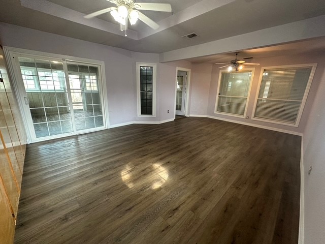 2411 Oak Brook Dr Property Photo 21