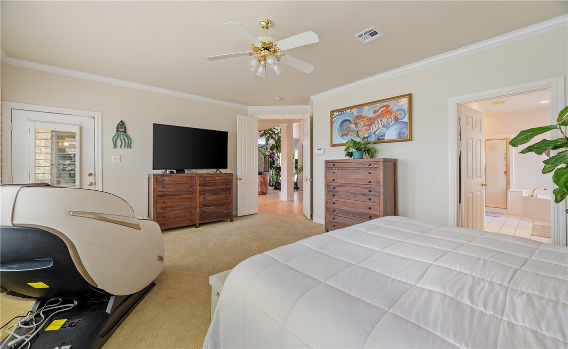 8162 Marseille Dr Property Photo 16