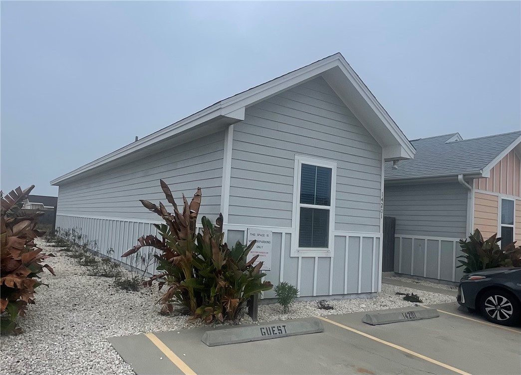 14201 Anegada Dr Property Photo 2