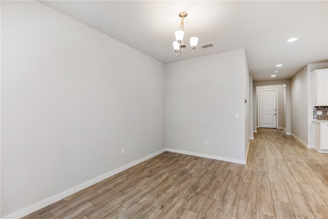109 Highwood Dr Property Photo 23
