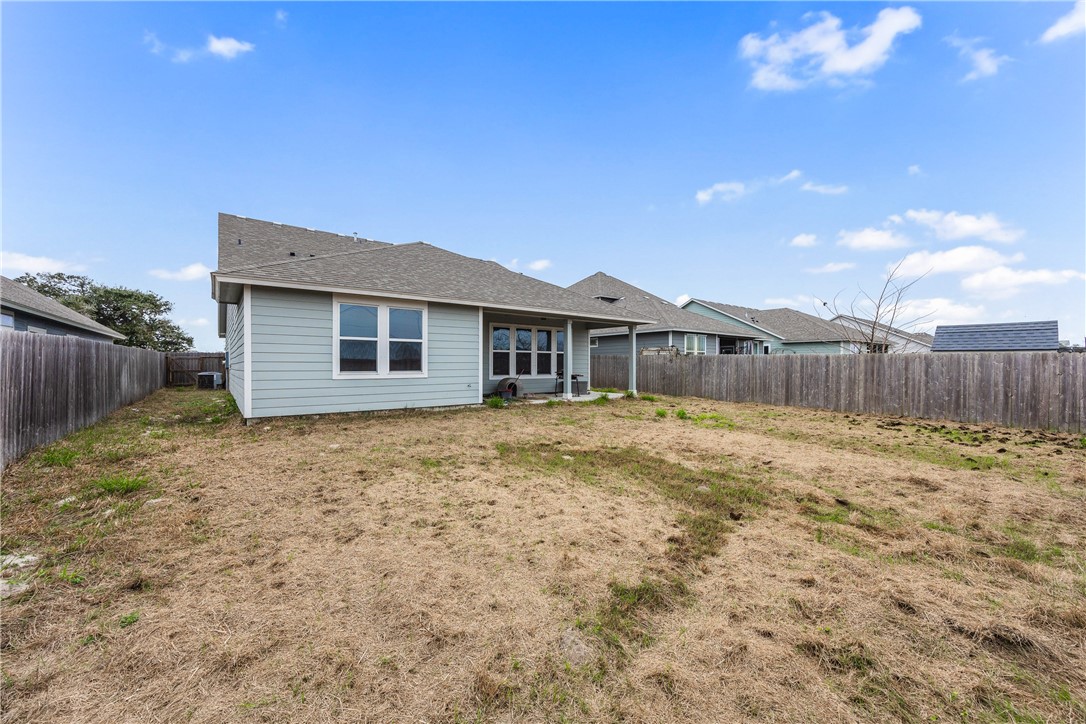 109 Highwood Dr Property Photo 38