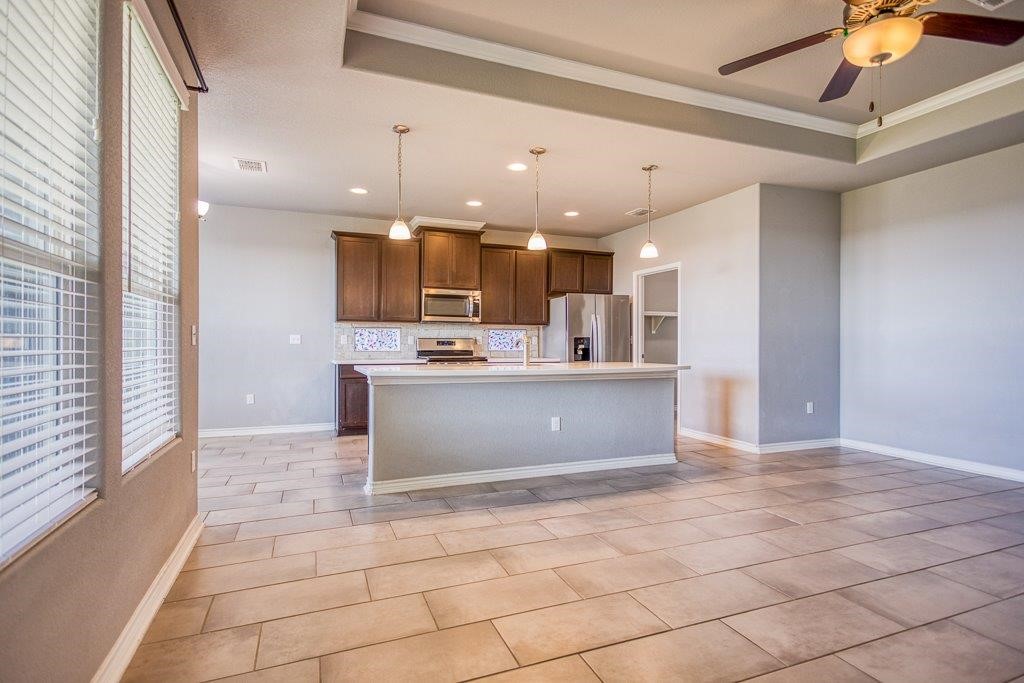 9529 Sedalia Property Photo 4