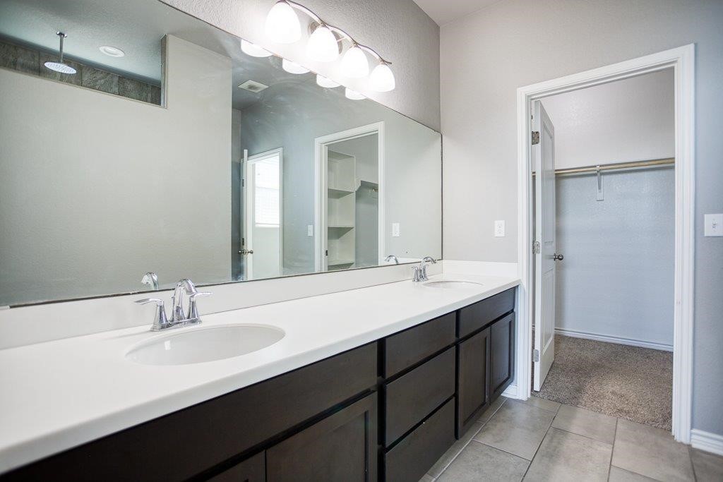 9529 Sedalia Property Photo 14