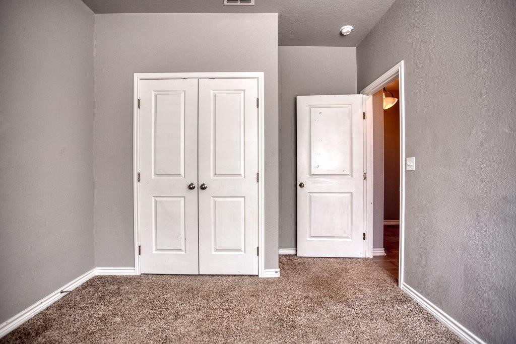 9529 Sedalia Property Photo 17