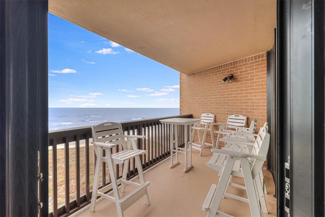 6745 Seacomber 701 Property Photo 19