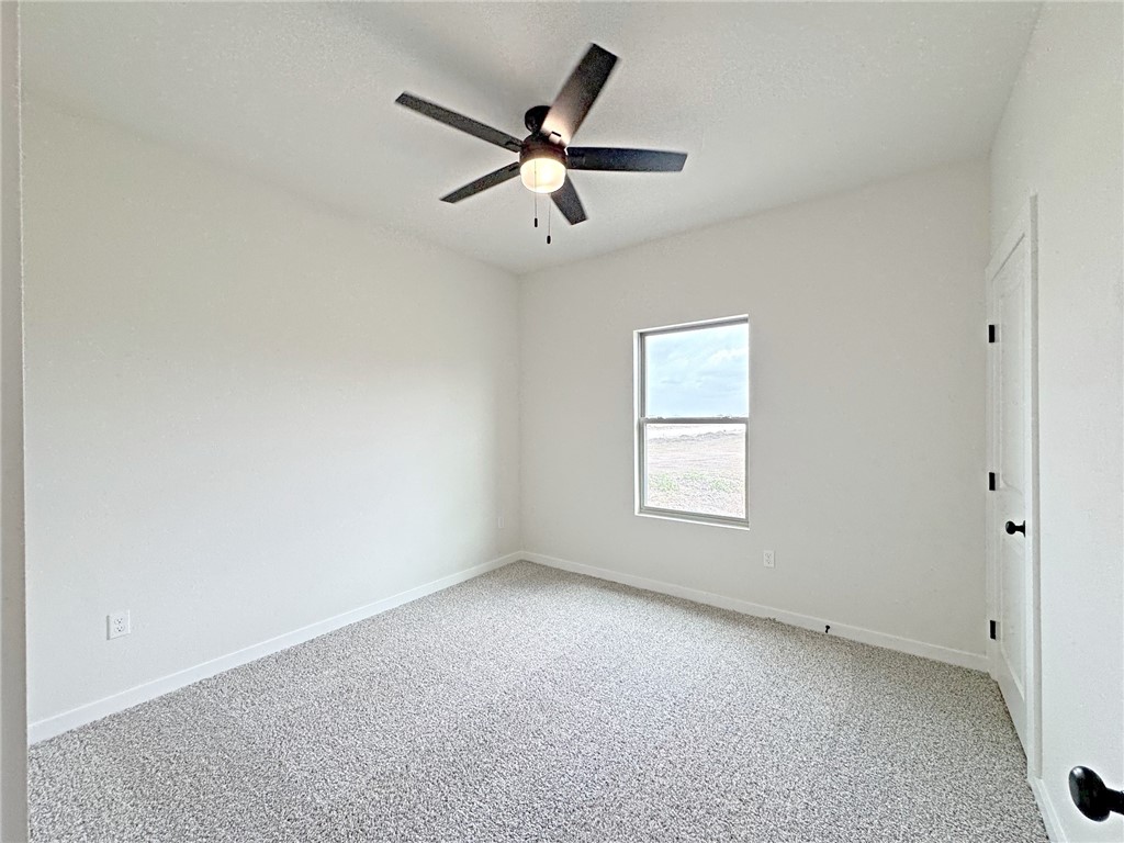 2658 Lady Andrea Dr Property Photo 12