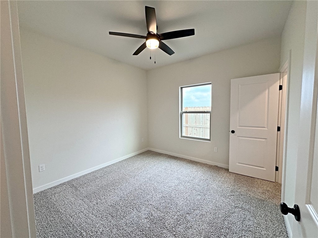 2658 Lady Andrea Dr Property Photo 15
