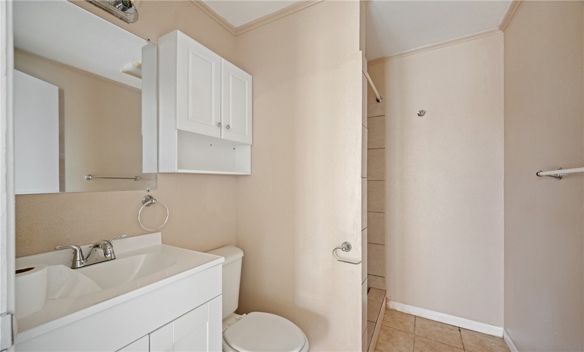 1806 Loritte Dr Property Photo 7