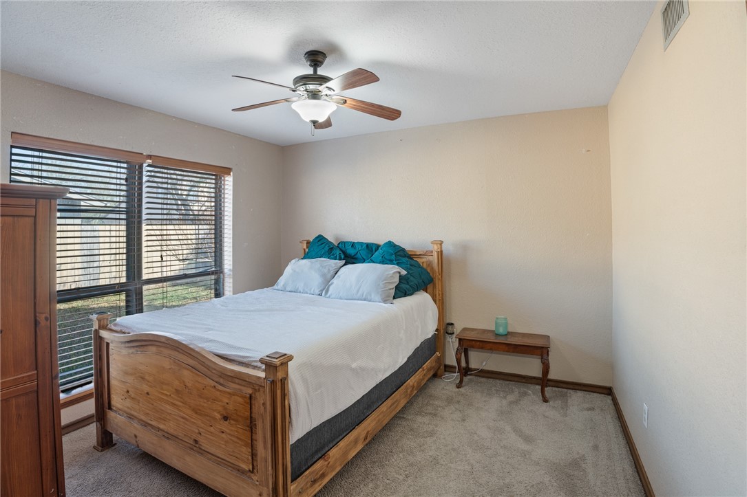 4226 Wood River Dr Property Photo 19