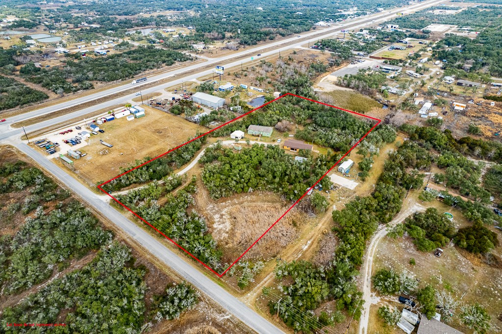 652 Rabbit Run Property Photo 8