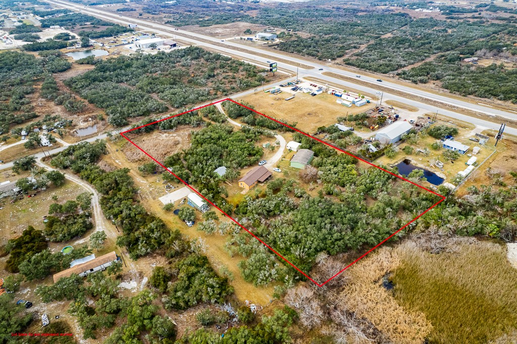 652 Rabbit Run Property Photo 12
