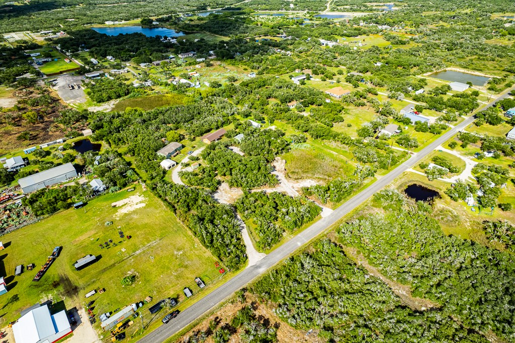 652 Rabbit Run Property Photo 30