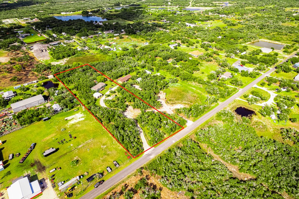 652 Rabbit Run Property Photo 32