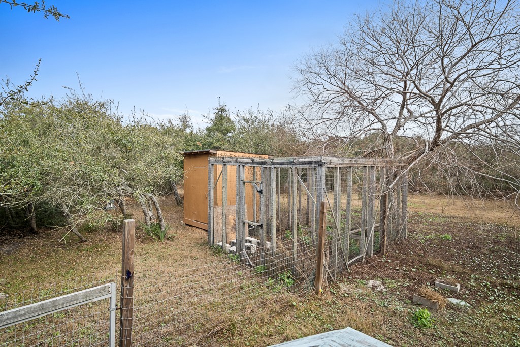 658 Rabbit Run Property Photo 15