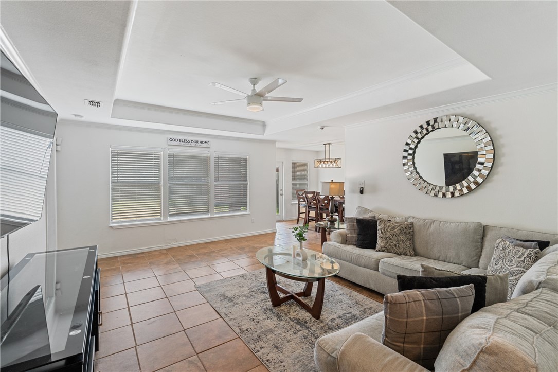 5642 Victor Lara Ortegon St Property Photo 3