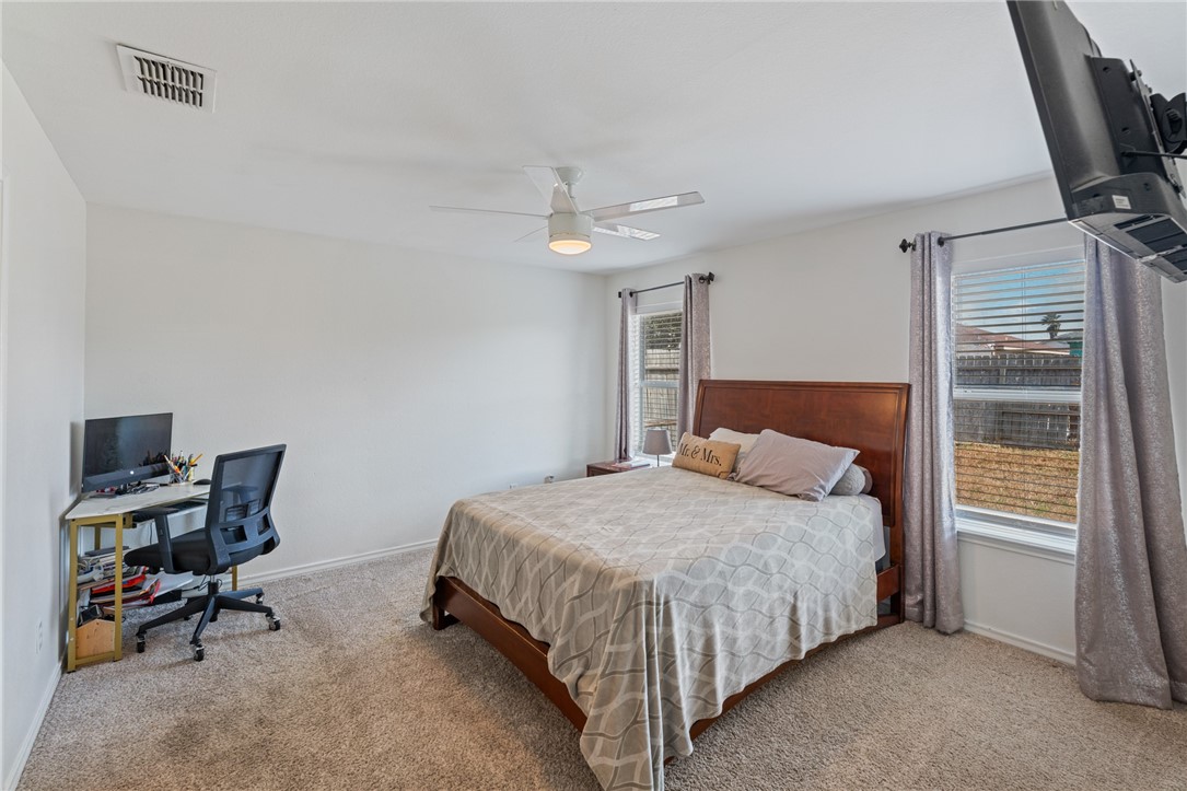 5642 Victor Lara Ortegon St Property Photo 16