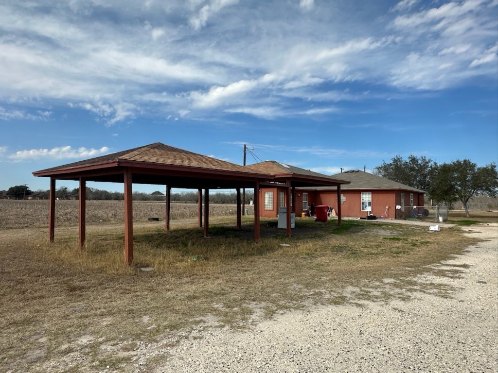 358 Magee Property Photo 2