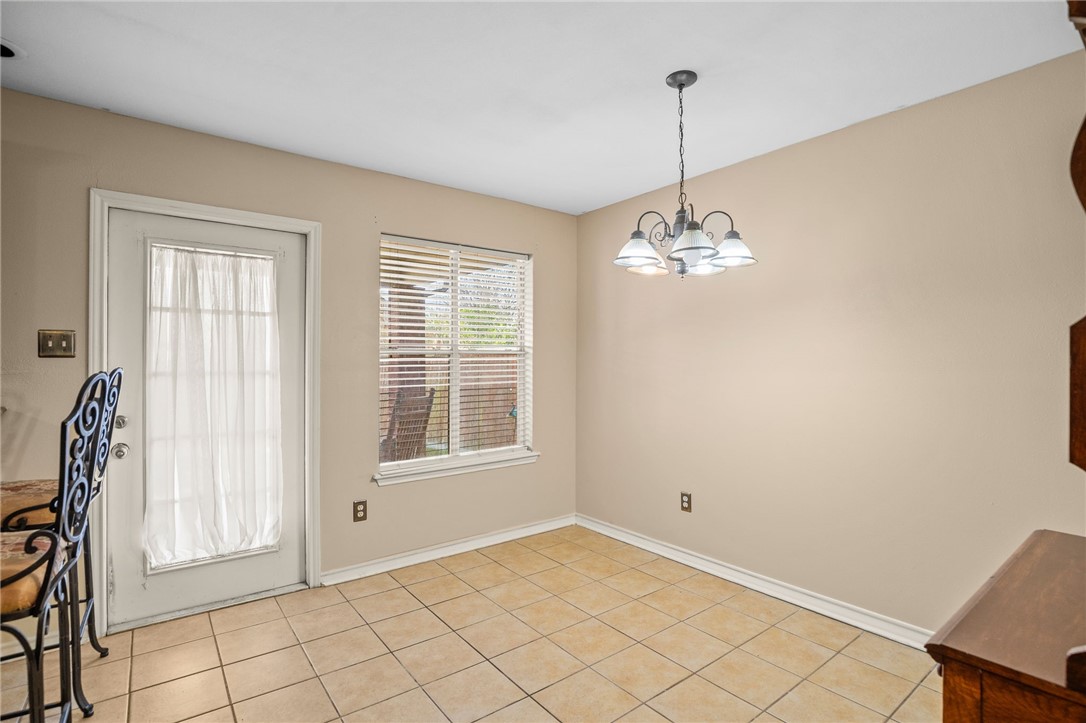 5226 Lethaby Dr Property Photo 10