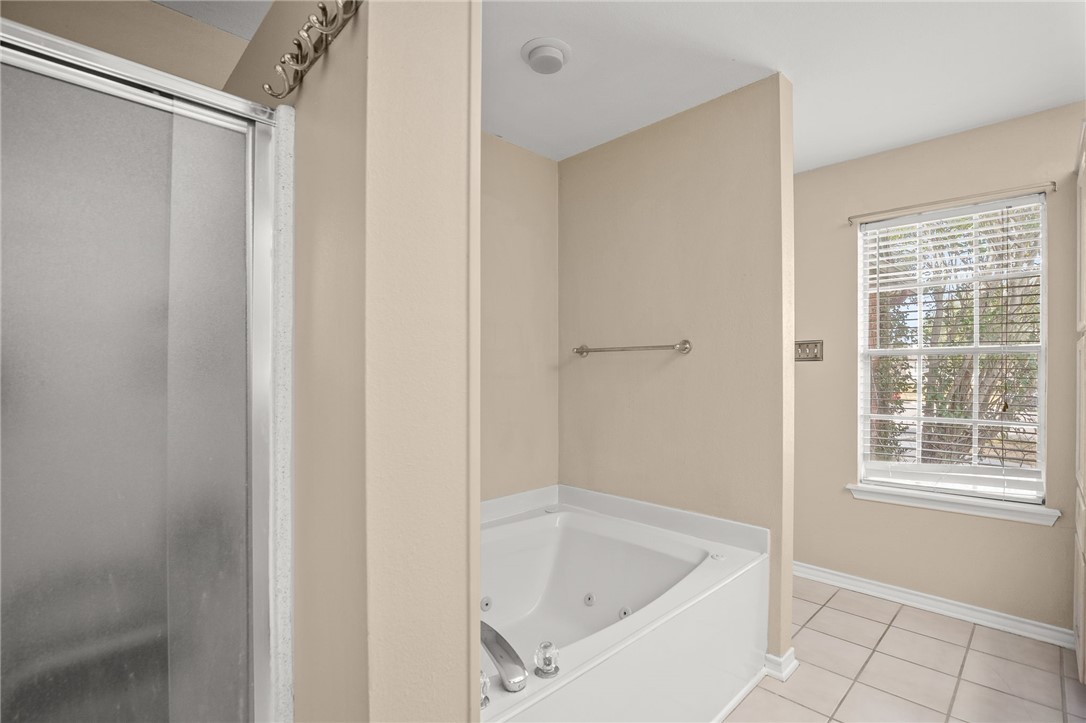 5226 Lethaby Dr Property Photo 14