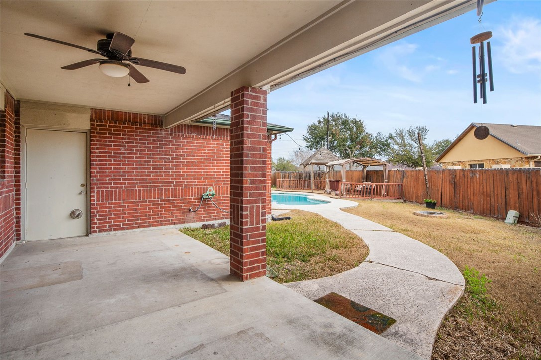 5226 Lethaby Dr Property Photo 30