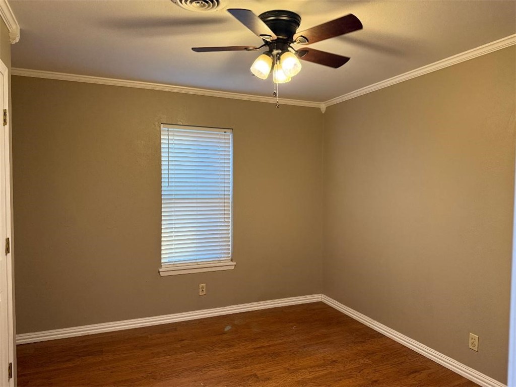 1708 Denver St Property Photo 14