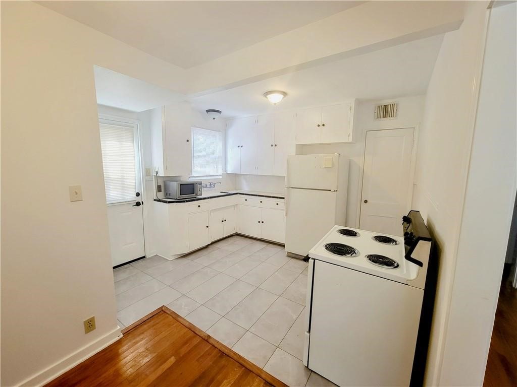346 Louisiana Ave Property Photo 4
