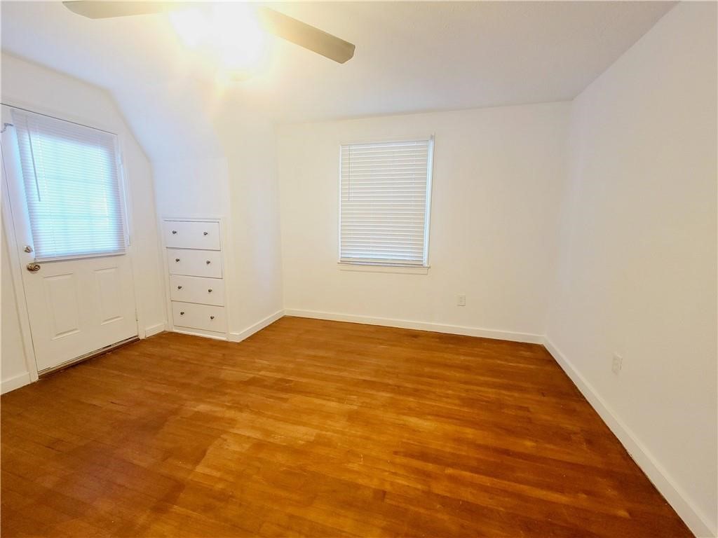 346 Louisiana Ave Property Photo 6